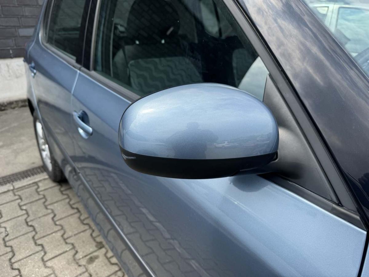 Skoda Fabia 2 original Au&szlig;enspiegel rechts elektrisch verstellbar 9154 Satin Grey Bj.2009